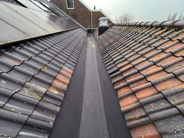 Duurzame dakgoot van Resitrix